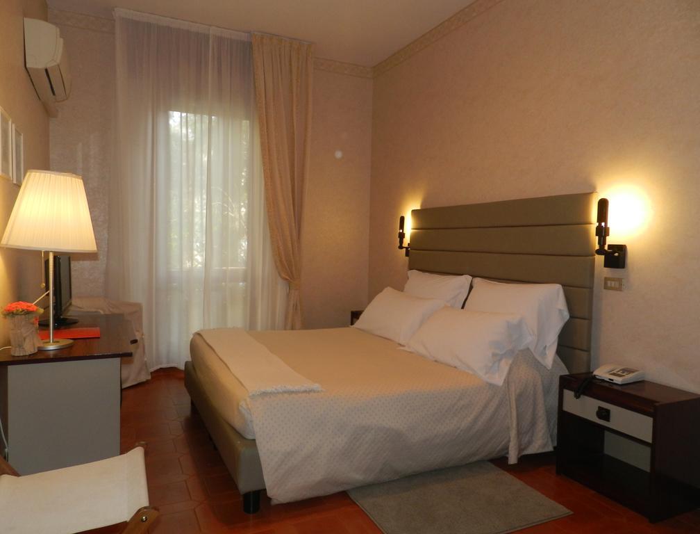 אלביסולה סופריורה Park Hotel חדר תמונה